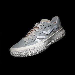 New BrandBlack men’s Downtown Evo Black Sparkle sneaker. Sz.10.5. OG box